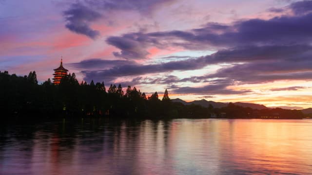 长桥公园 · 湖山暮色